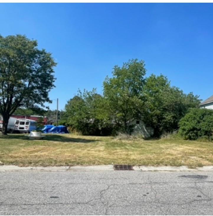 728 Kilby Ave Property Photo 1