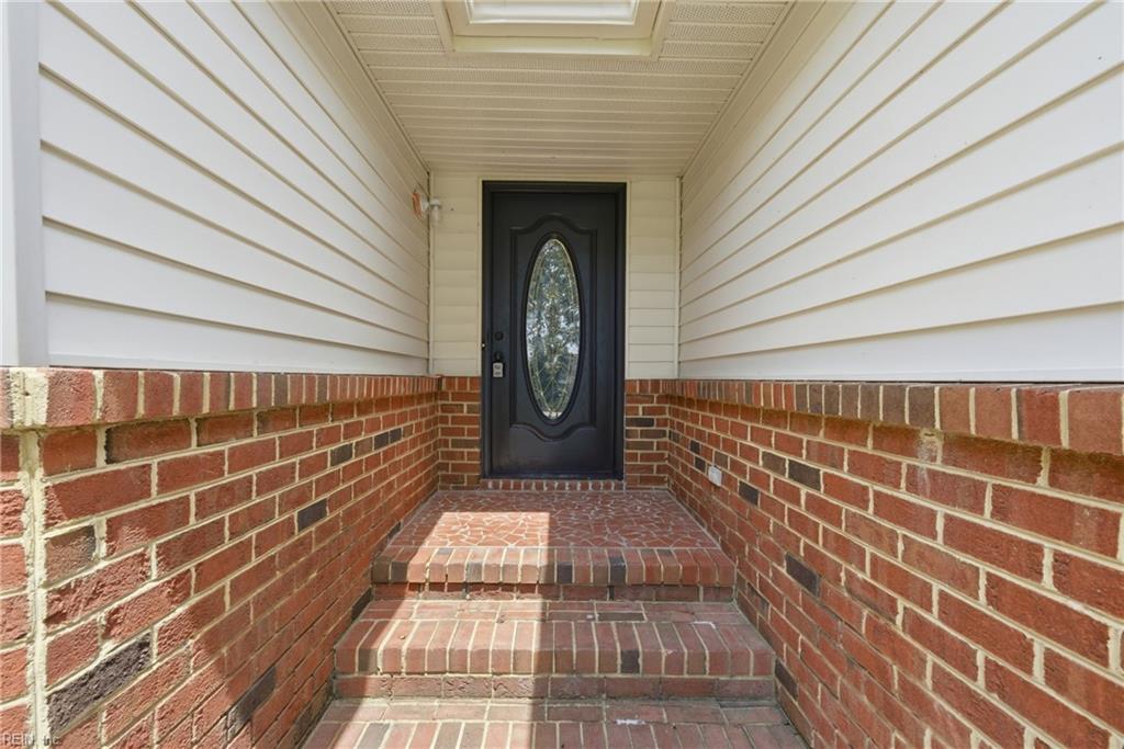 2084 Nansemond Pw Property Photo 5