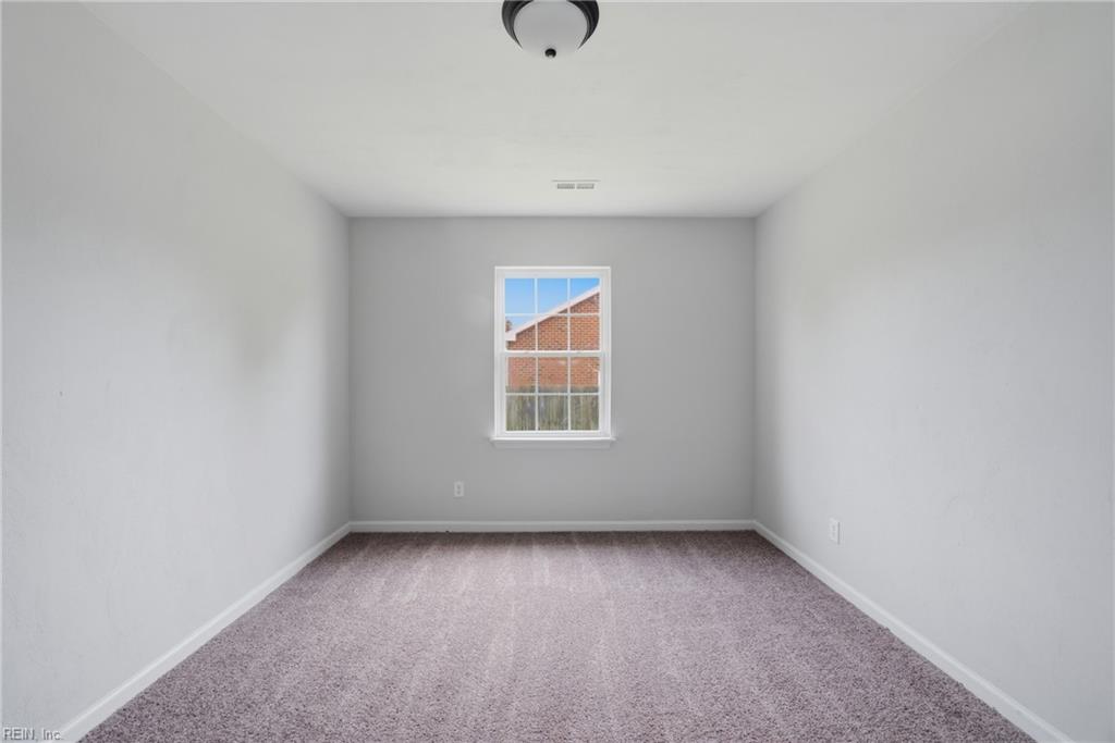 2084 Nansemond Pw Property Photo 15