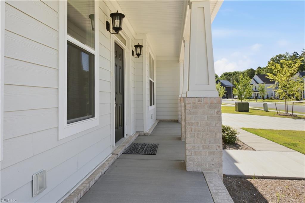 150 Hessian Loop Property Photo 4