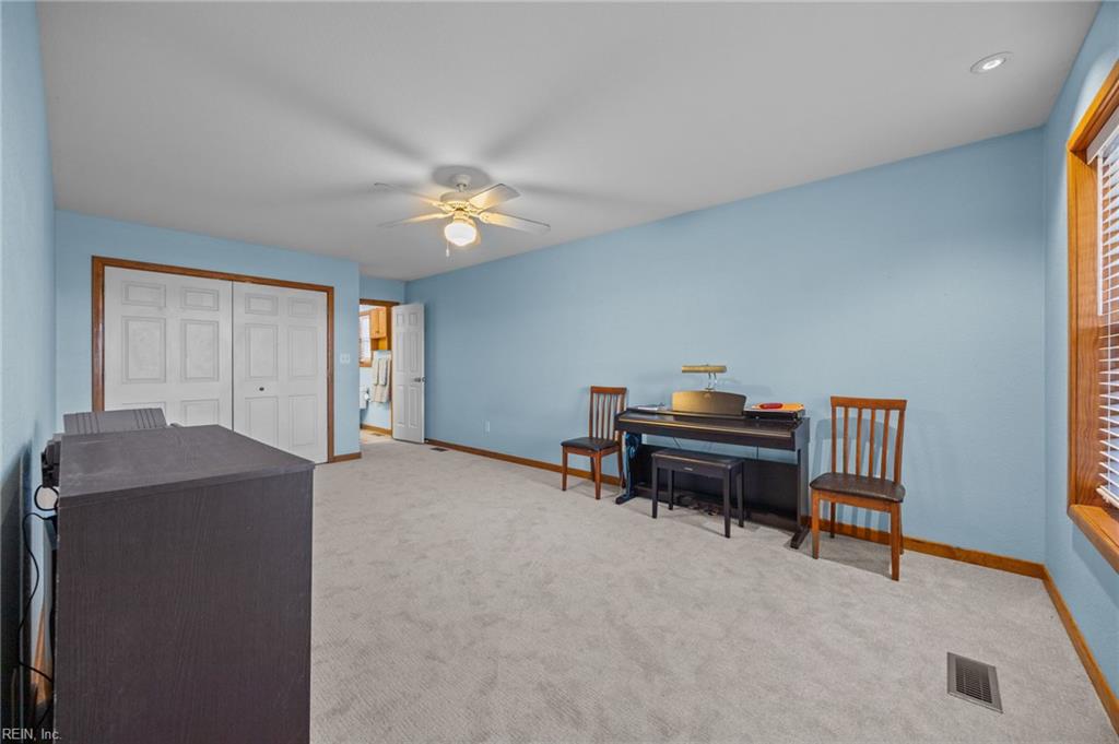 108 Young Rider Ln Property Photo 10