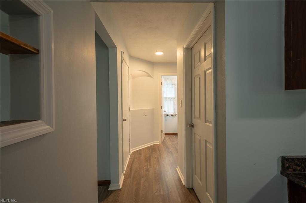 4100 Scotfield Dr Property Photo 21
