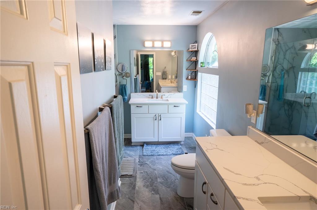 4100 Scotfield Dr Property Photo 30