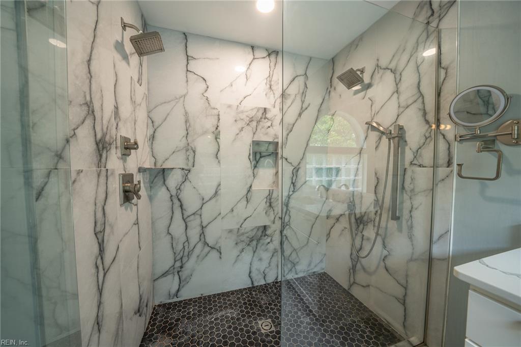 4100 Scotfield Dr Property Photo 31