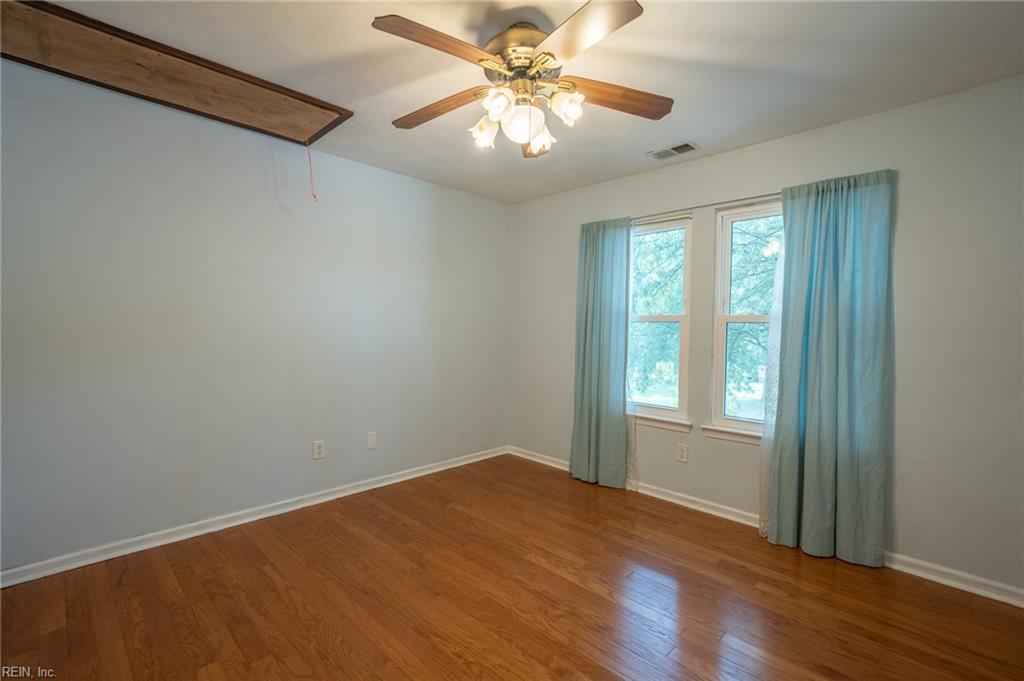 4100 Scotfield Dr Property Photo 41