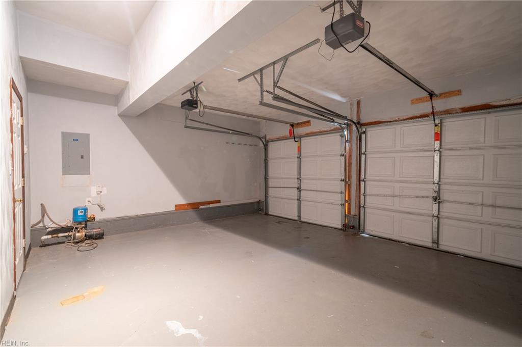 4100 Scotfield Dr Property Photo 42