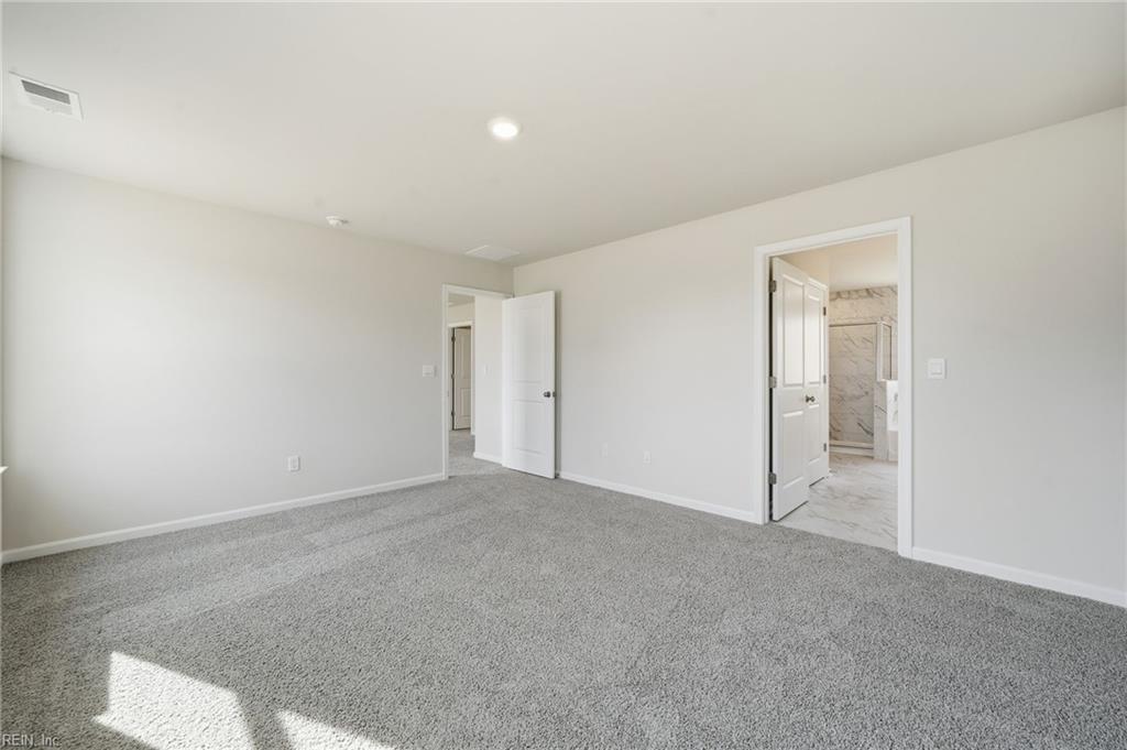 1009 Eastport Pl Property Photo 20
