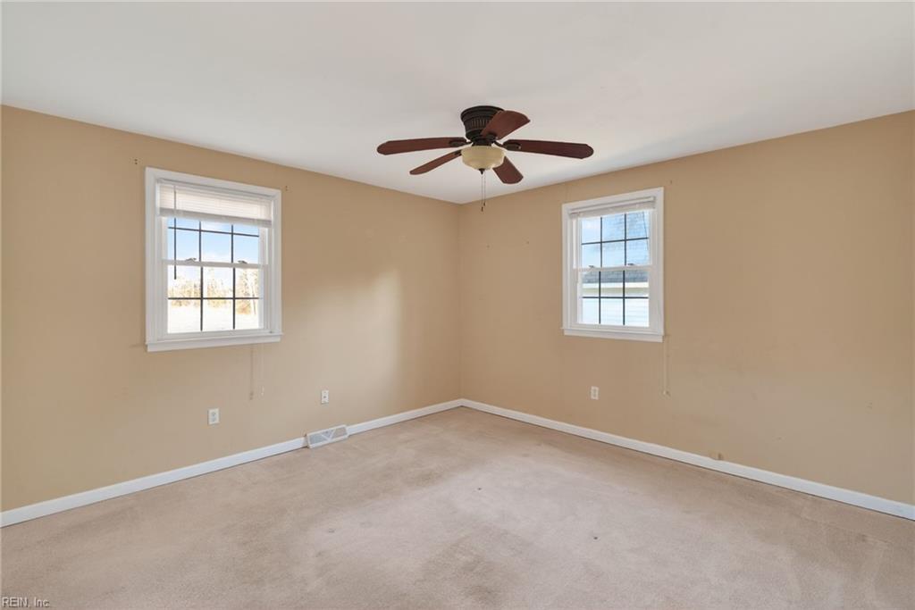 5718 Custis Millpond Rd Property Photo 13