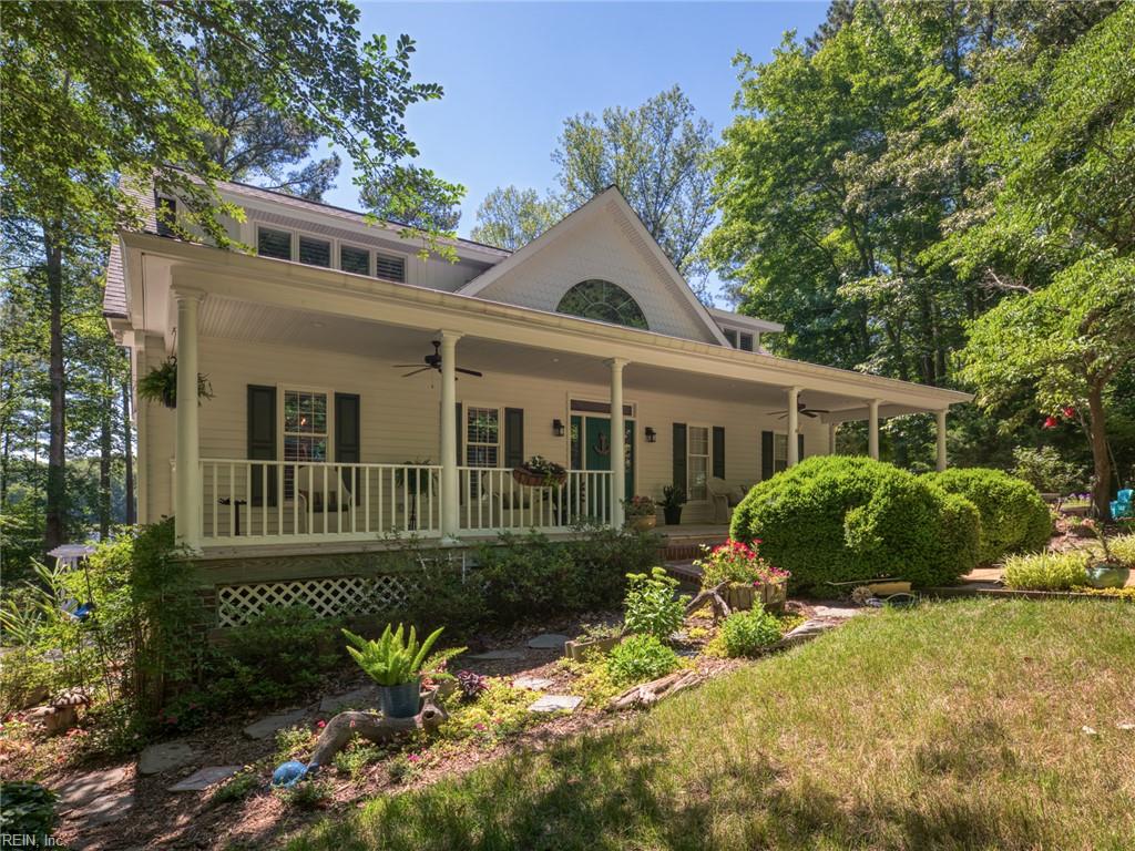 11688 River Crest Dr Property Photo 1