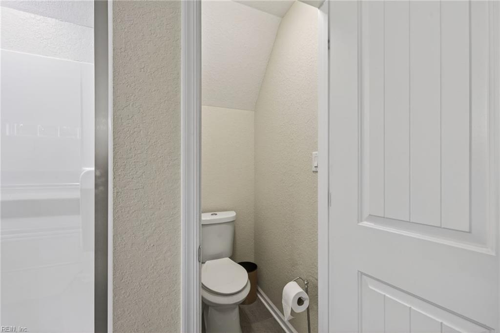 1612 Prentis Ave Property Photo 17
