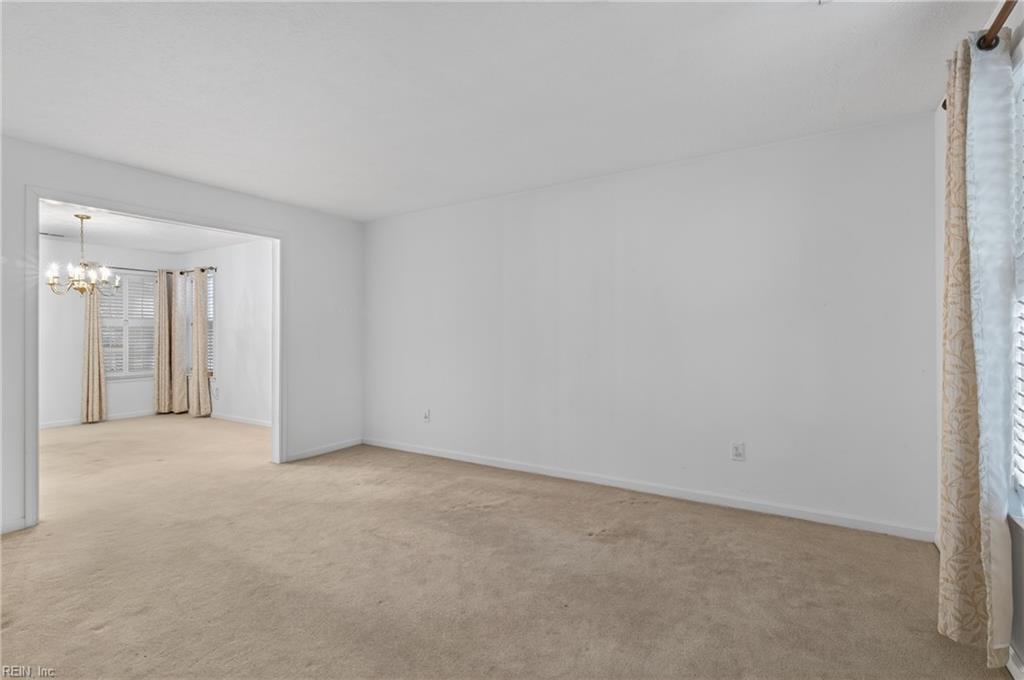 947 Willbrook Rd Property Photo 5