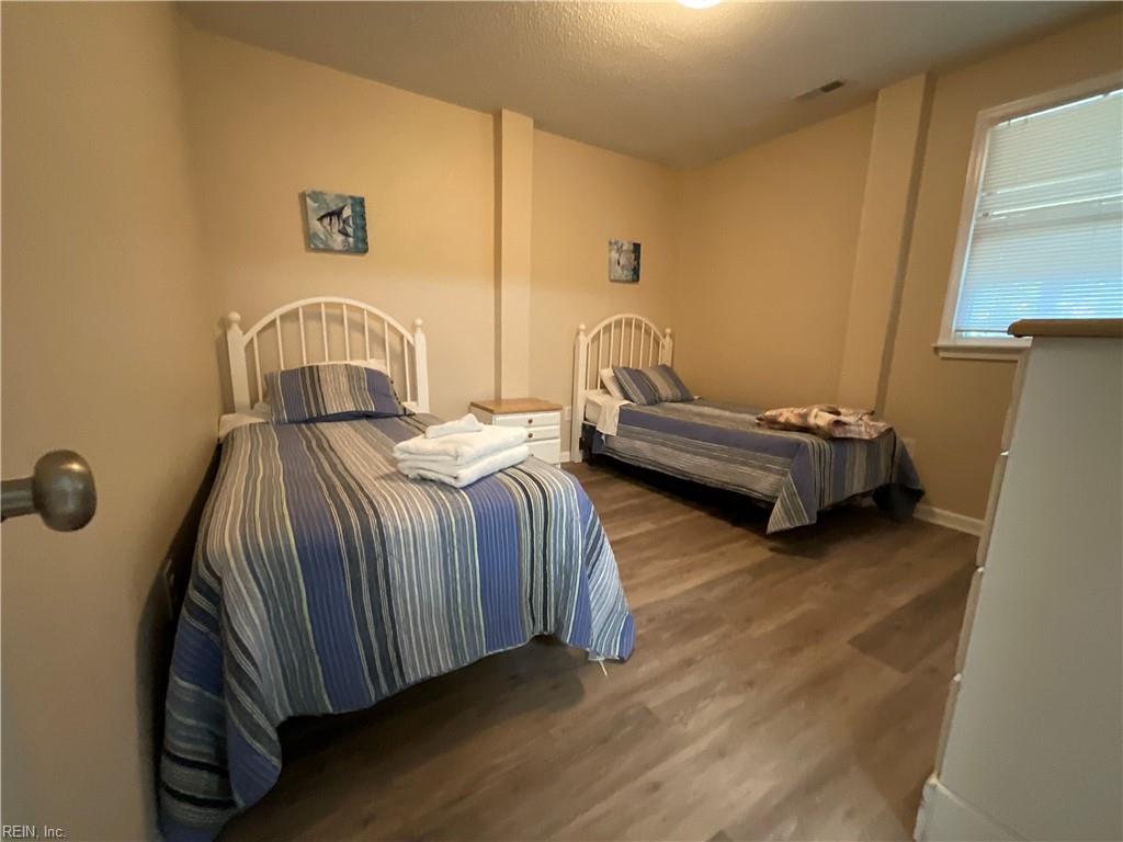 1278 Lakeside Dr Property Photo 26