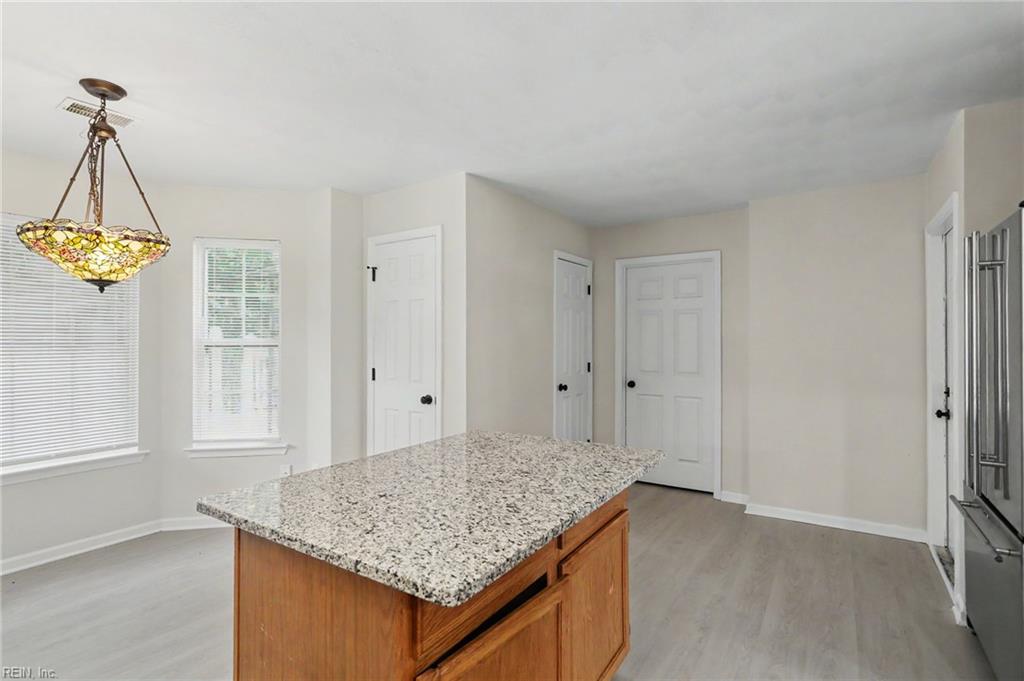 123 Tournament Ct Property Photo 8