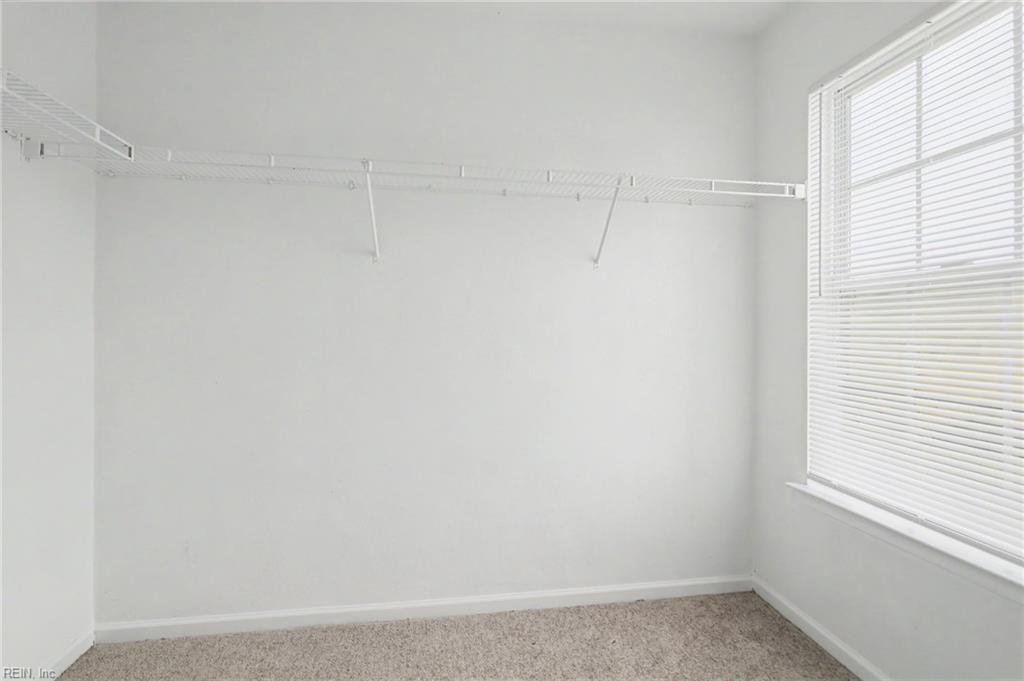 123 Tournament Ct Property Photo 14