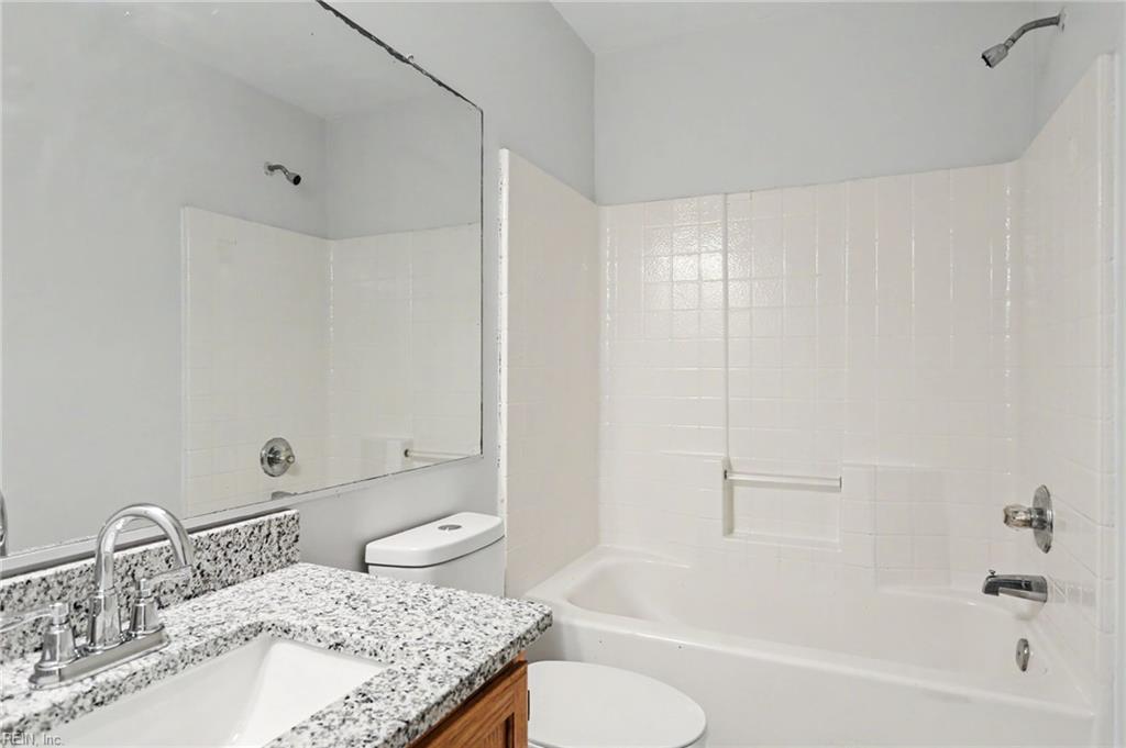 123 Tournament Ct Property Photo 18