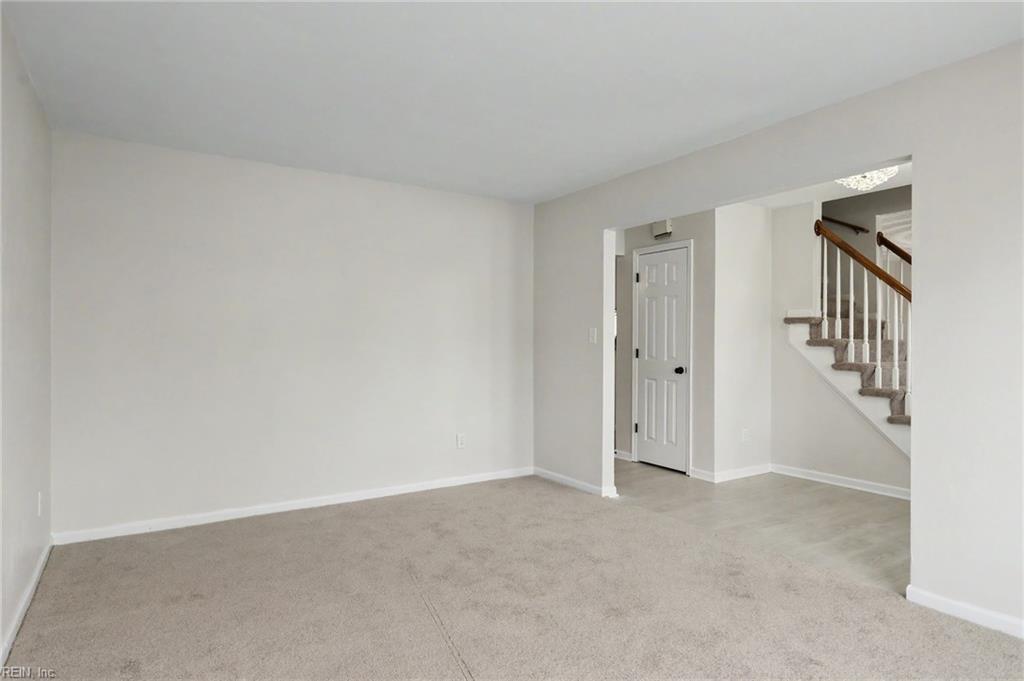123 Tournament Ct Property Photo 28