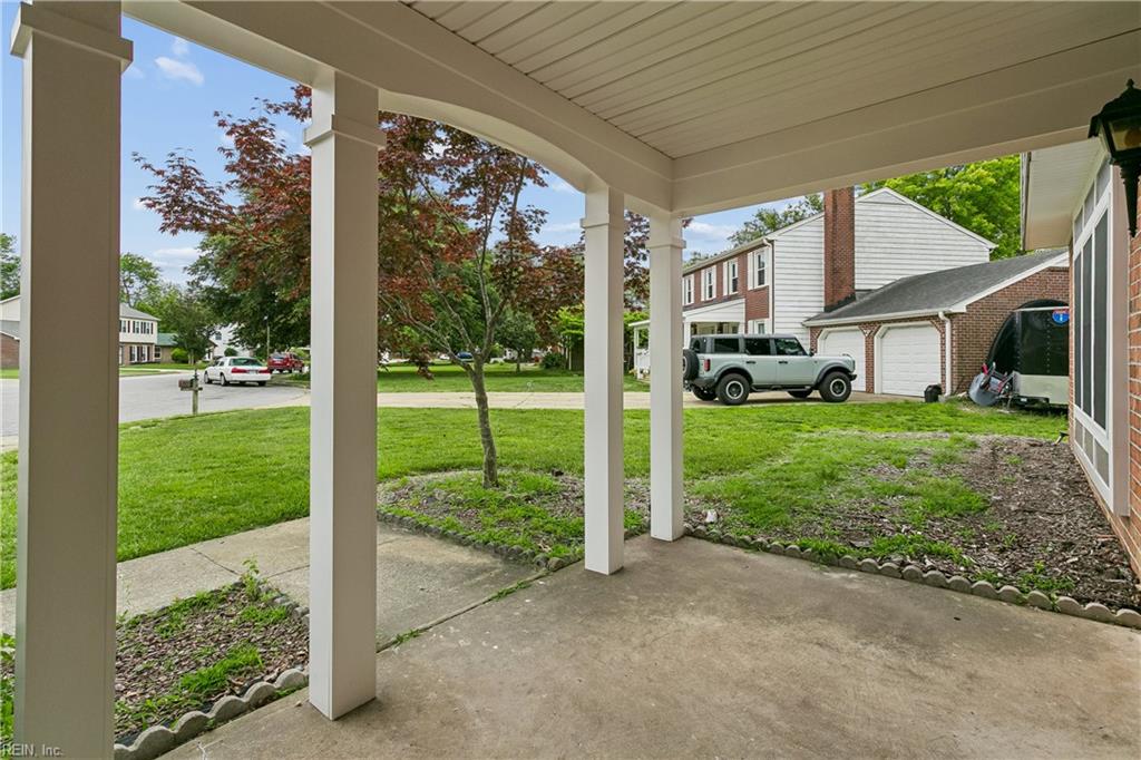 223 Captains Ct Property Photo 4