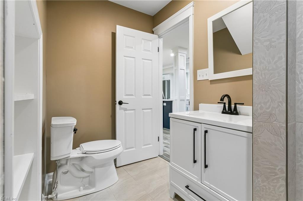 223 Captains Ct Property Photo 26