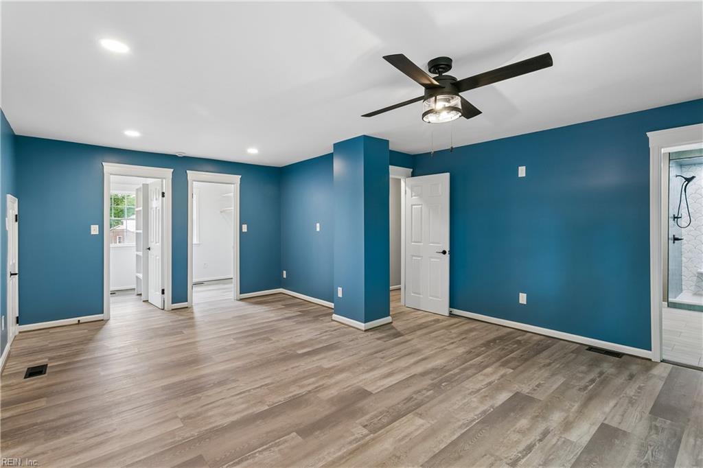 223 Captains Ct Property Photo 30
