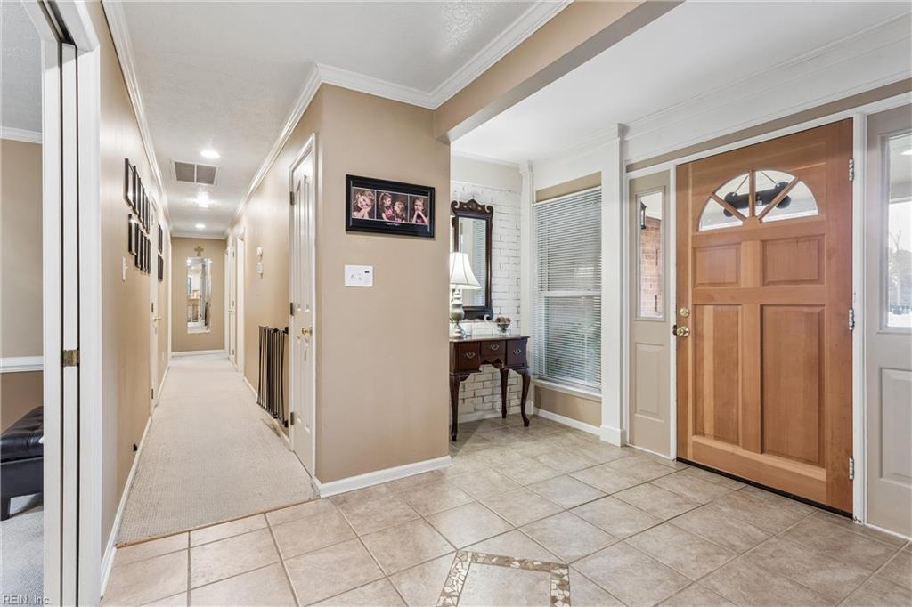 14 Valmoore Dr Property Photo 6