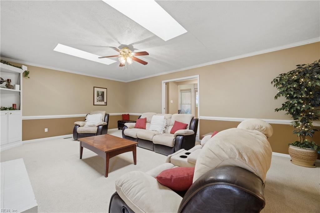 14 Valmoore Dr Property Photo 7