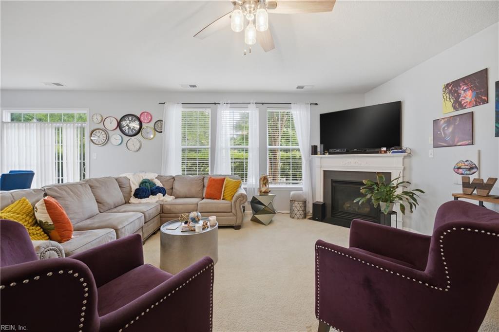 1020 Silver Charm CIR