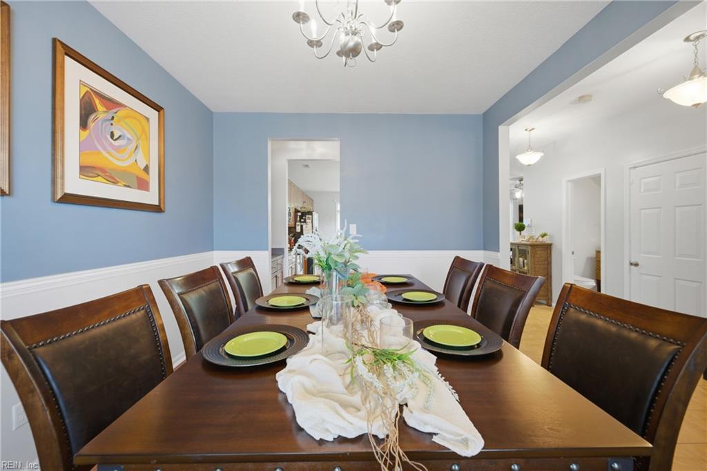 1020 Silver Charm Cir Property Photo 15