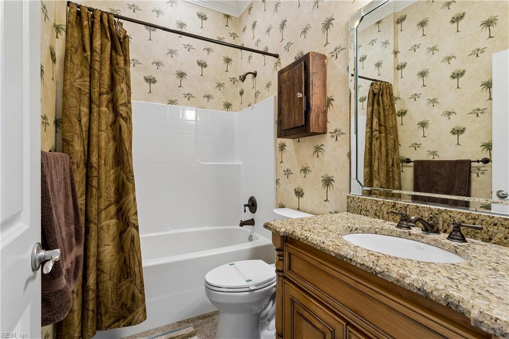 220 Olde Pond Ln Property Photo 17
