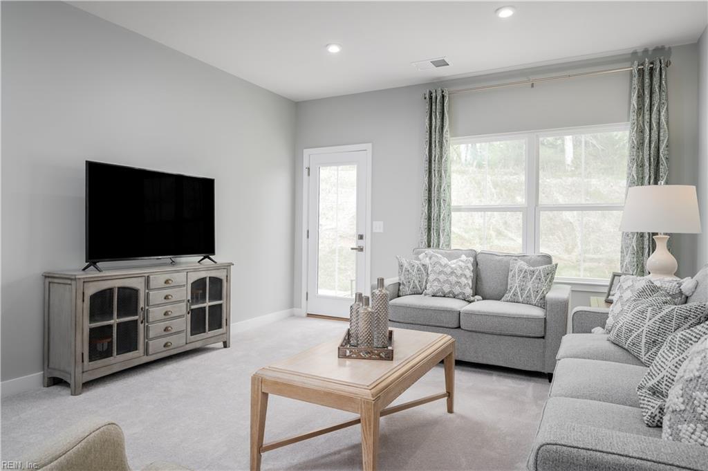 2048 Striper Ct Property Photo 10