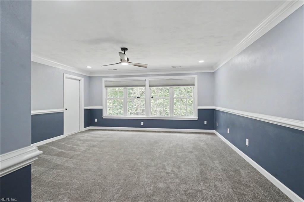520 Youngstown Ct Property Photo 21
