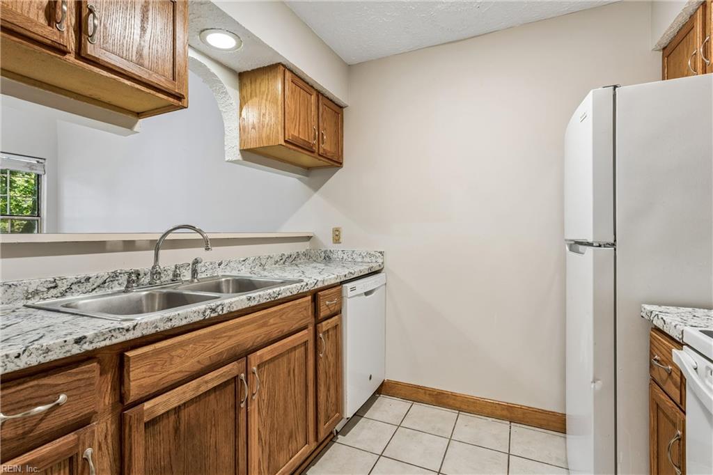 53 Treasure Ky Property Photo 13