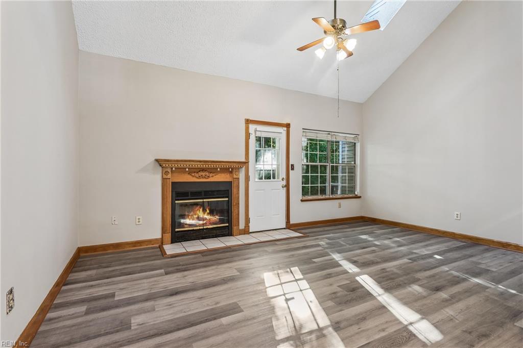 53 Treasure Ky Property Photo 15