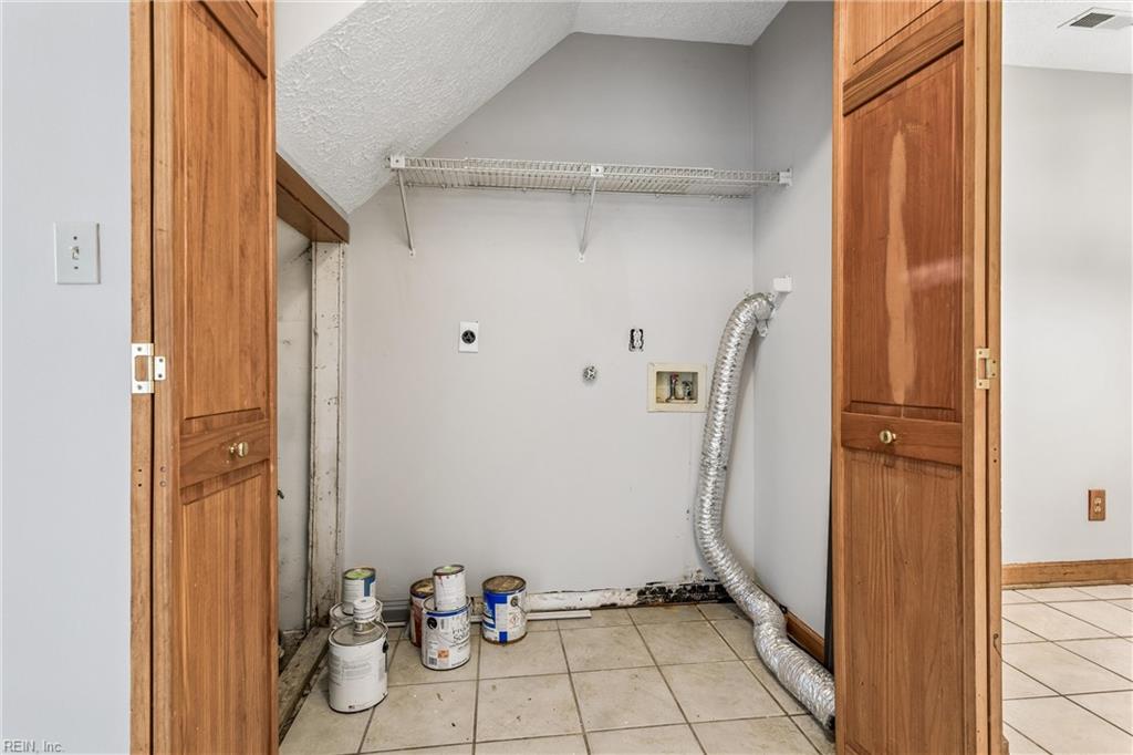 53 Treasure Ky Property Photo 23