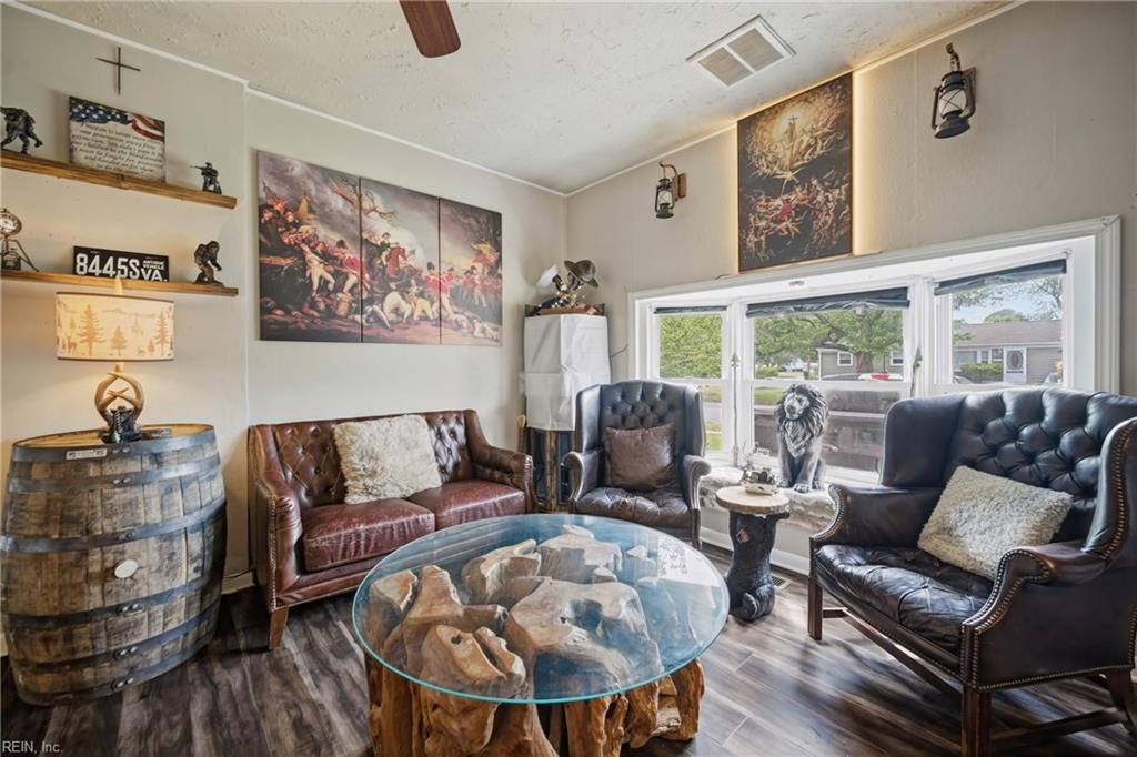 1516 Gardenwood Pw Property Photo 7