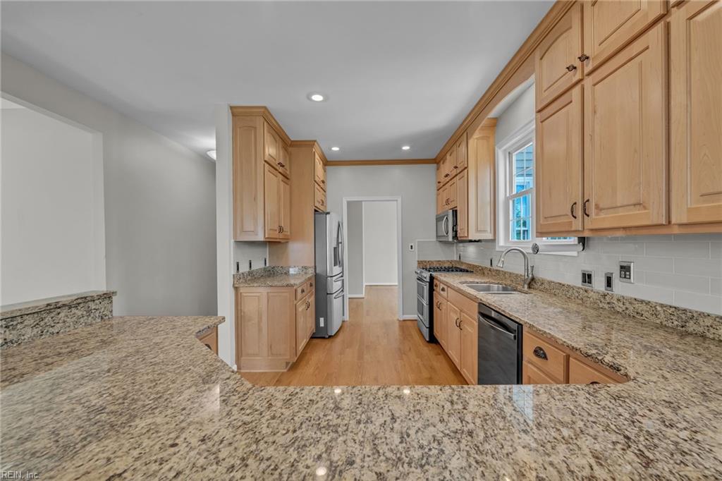247 Hunts Neck Rd Property Photo 6