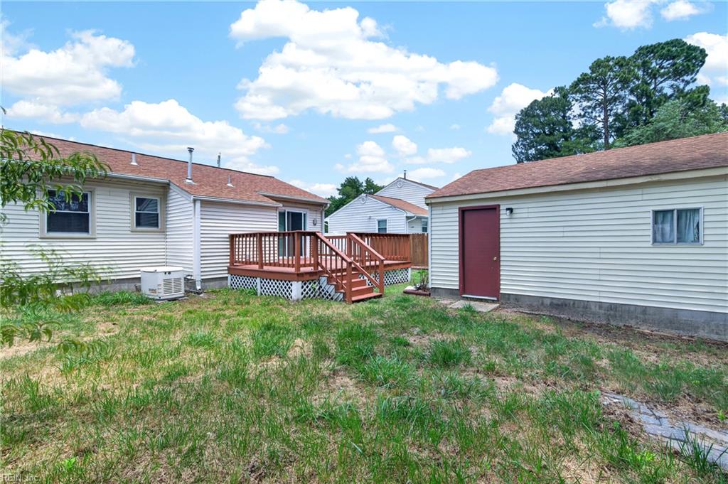 825 Thames Dr Property Photo 20