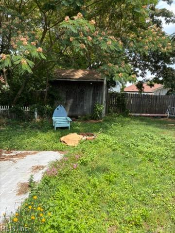 4614 Griffin St Property Photo 4