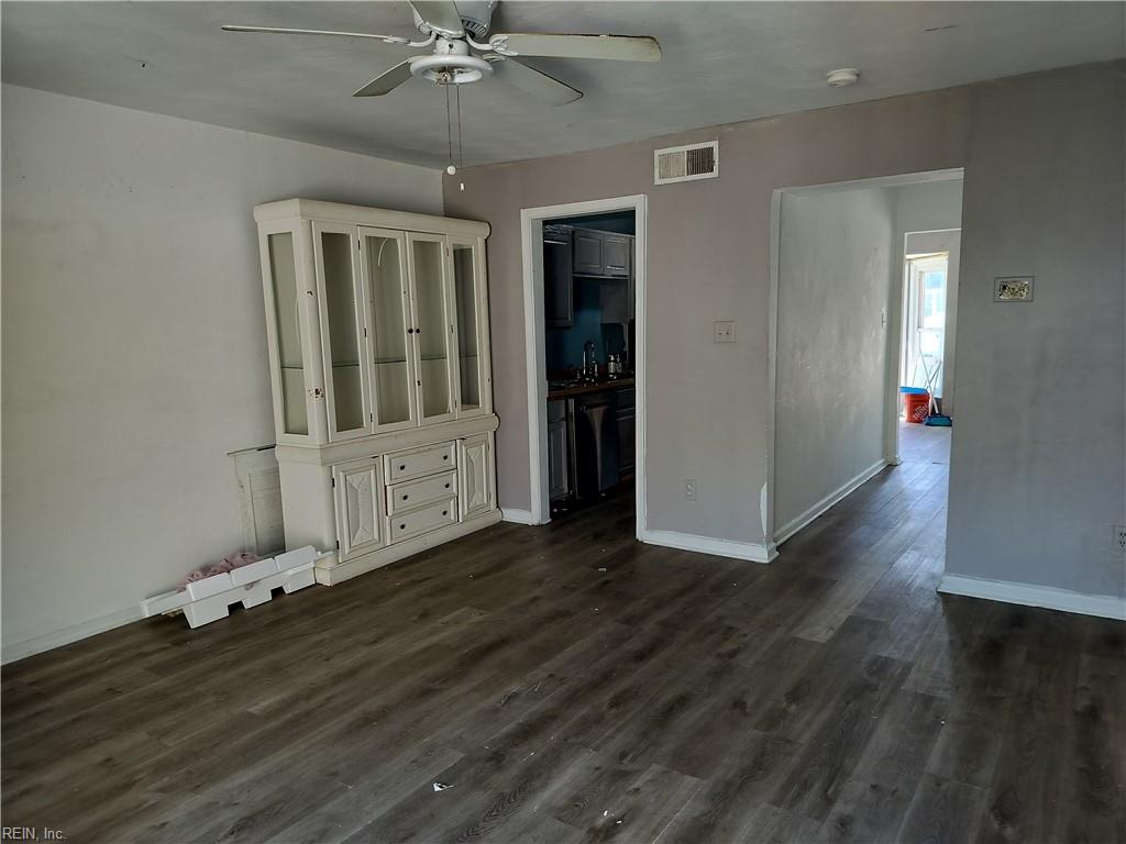509 Harbour North Dr Property Photo 2