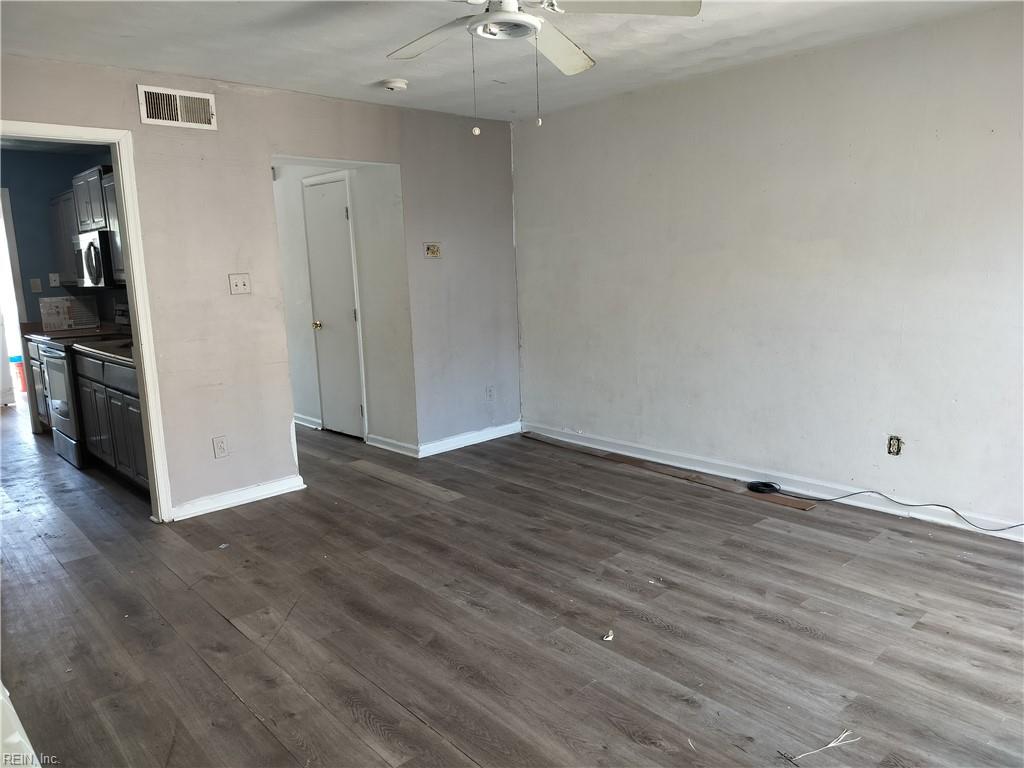 509 Harbour North Dr Property Photo 3