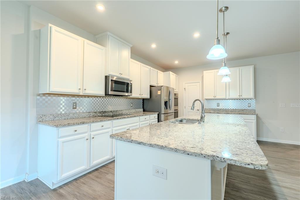 217 Farmington Pl Property Photo 8
