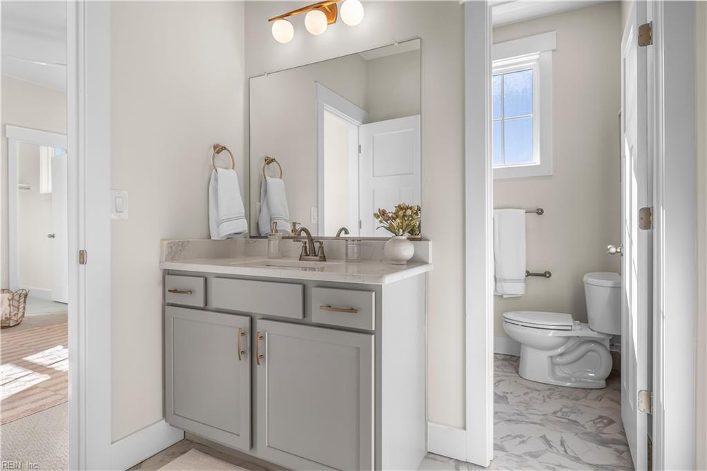 808 Azusa Way Property Photo 44
