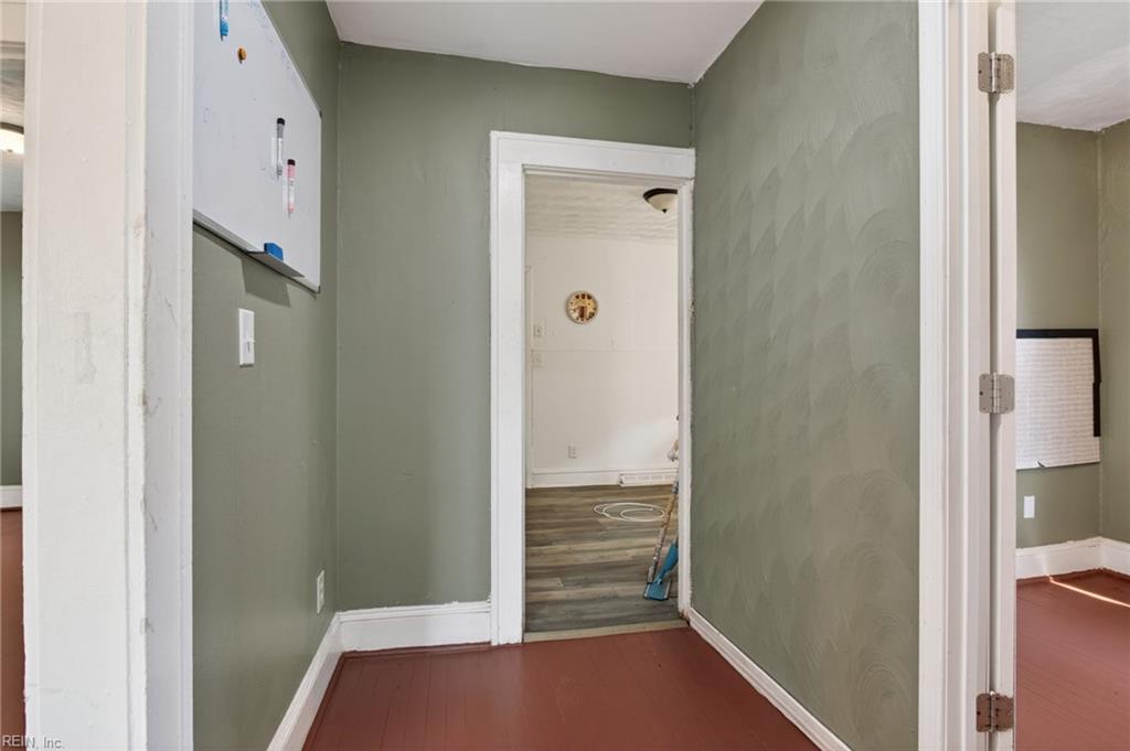 110 Halifax St Property Photo 12