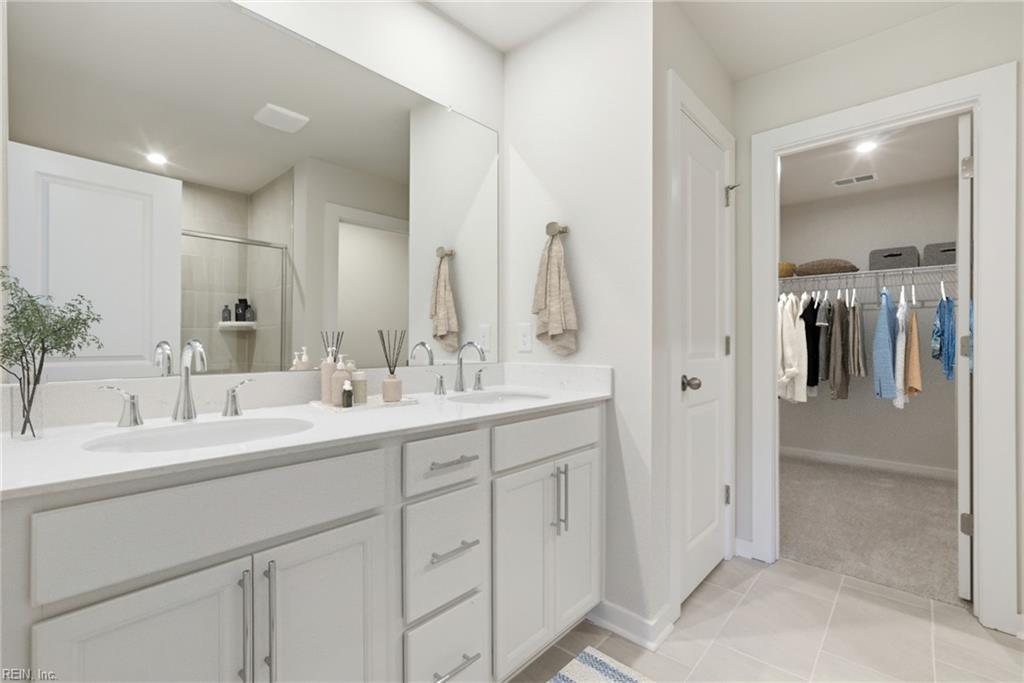 Mm Montclair At Mallory Pointe Property Photo 8