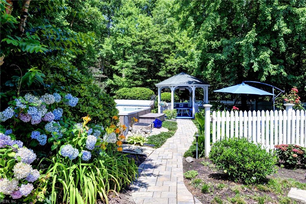 2093 Harpers Ml Property Photo 5