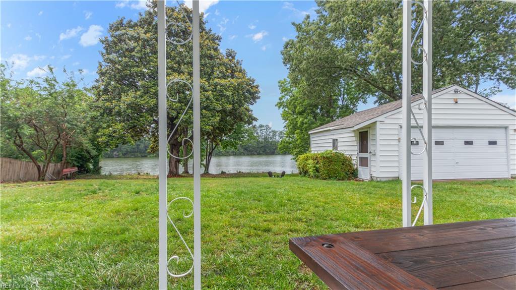 969 Sunnyside Dr Property Photo 31