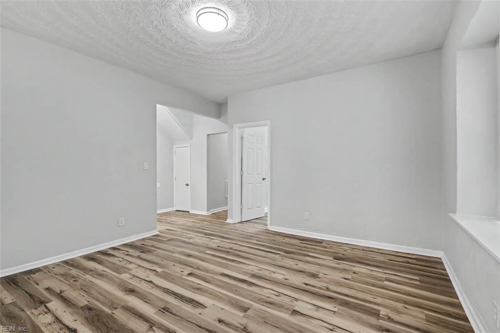 2517 Hale St Property Photo 6