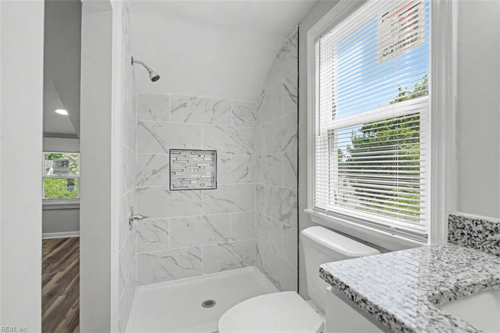 2517 Hale St Property Photo 34