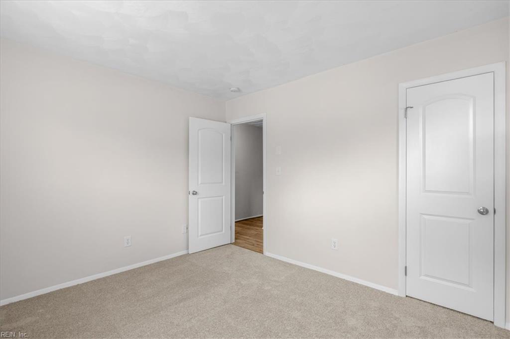 2833 Candlewood Cir Property Photo 35