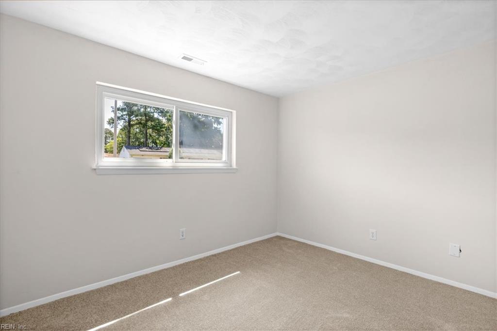 2833 Candlewood Cir Property Photo 36