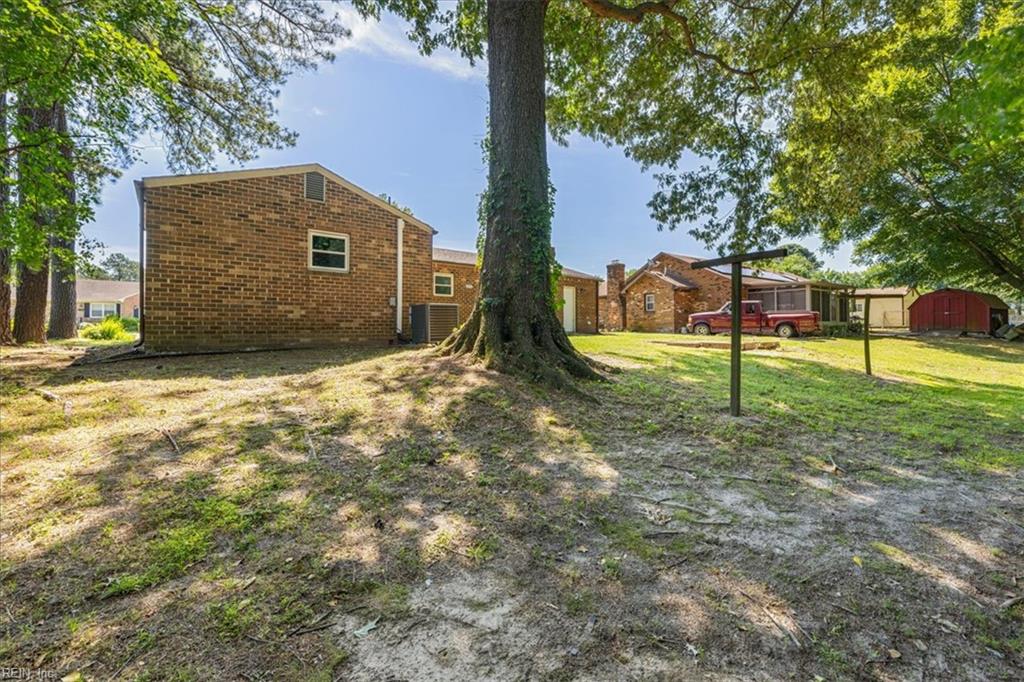 2833 Candlewood Cir Property Photo 42